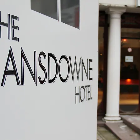 Oyo Lansdowne Hotel